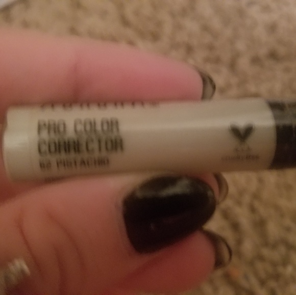 Color corrector - Picture 2 of 2